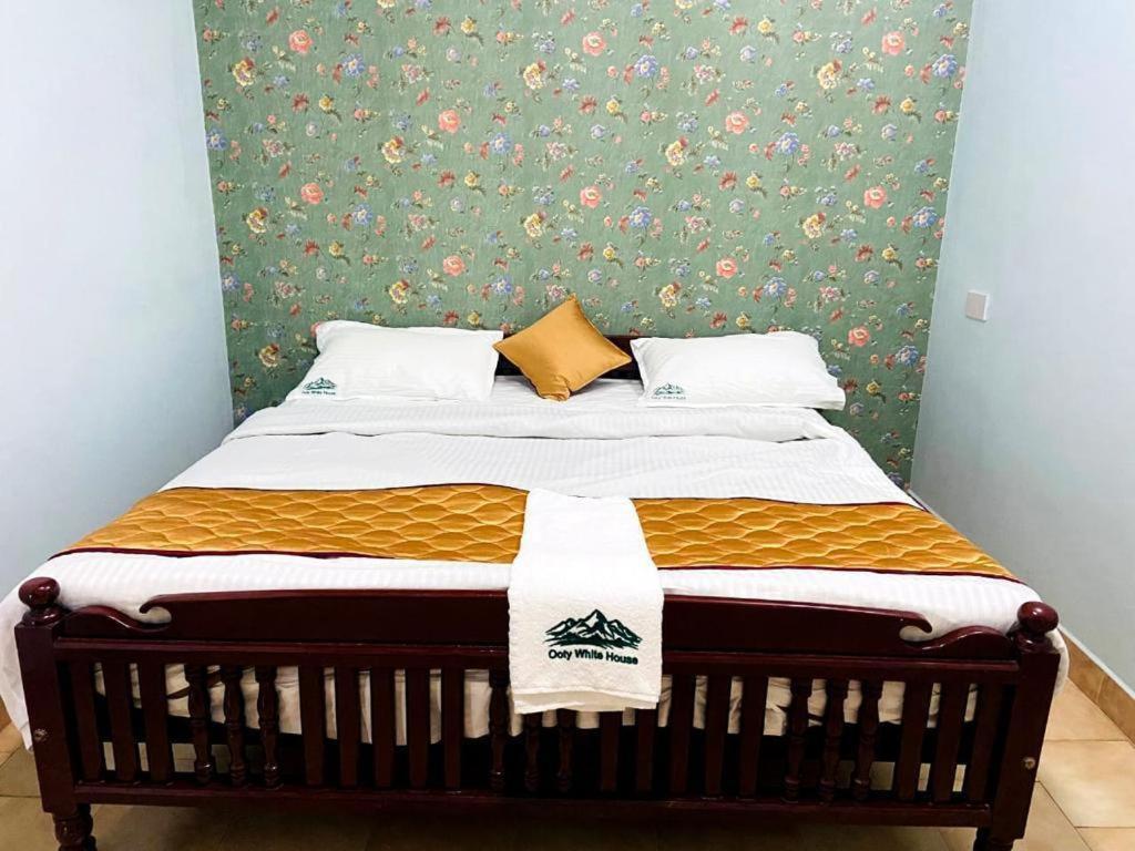 Bob Leisure Hotel Ooty Bagian luar foto