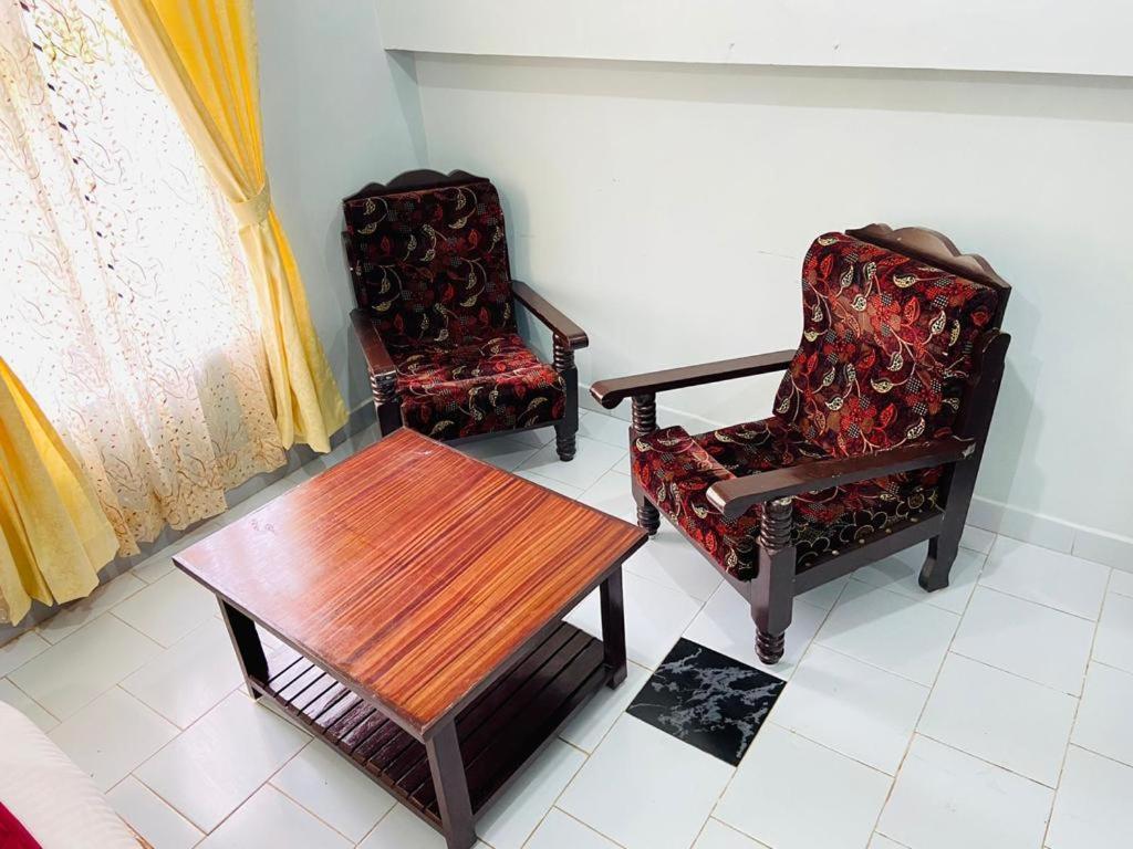 Bob Leisure Hotel Ooty Bagian luar foto